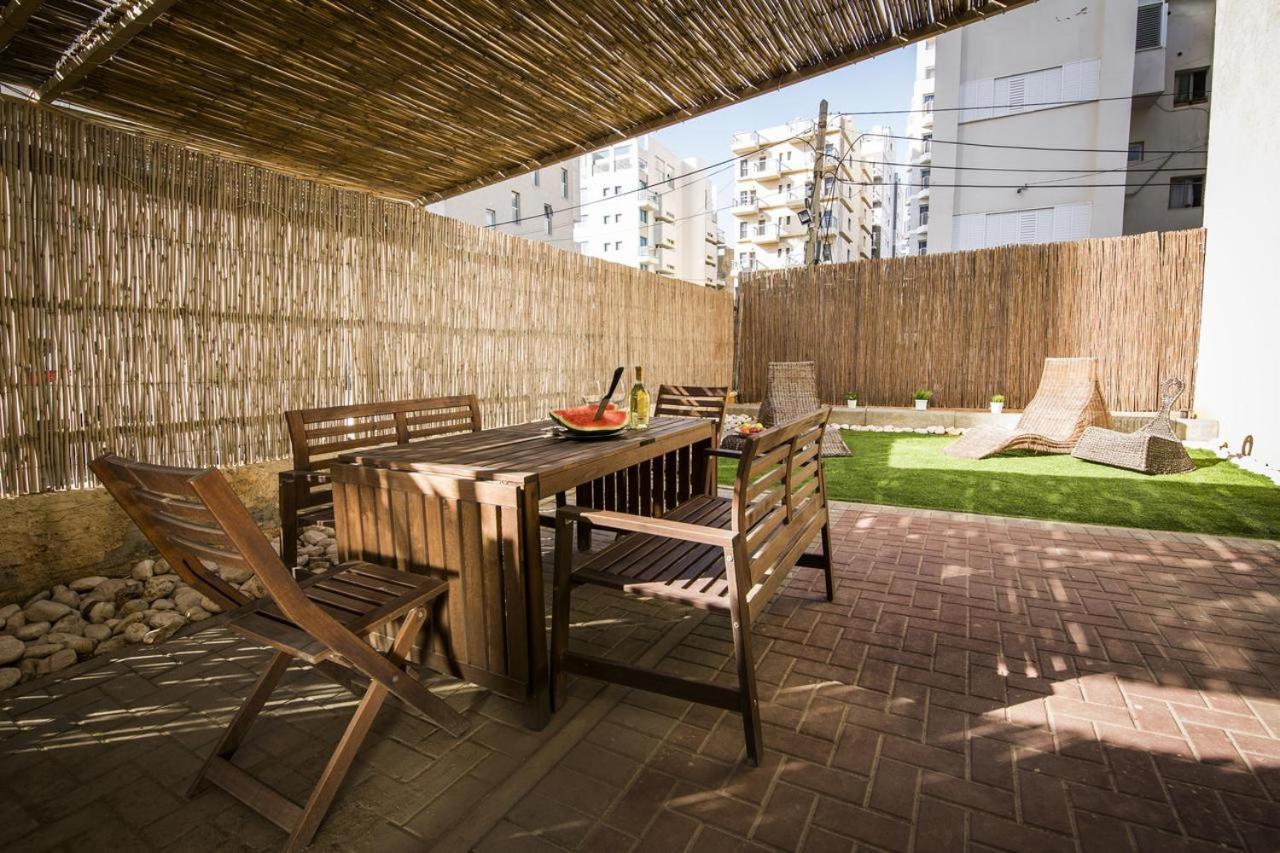 Miraks Harav Kuk Apartment Tel Aviv Exterior foto
