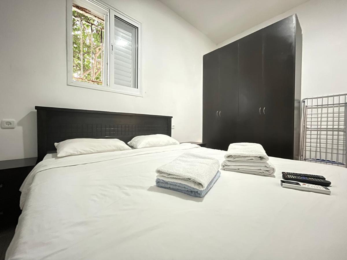 Miraks Harav Kuk Apartment Tel Aviv Exterior foto