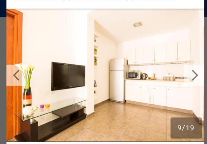 Miraks Harav Kuk Apartment Tel Aviv Exterior foto