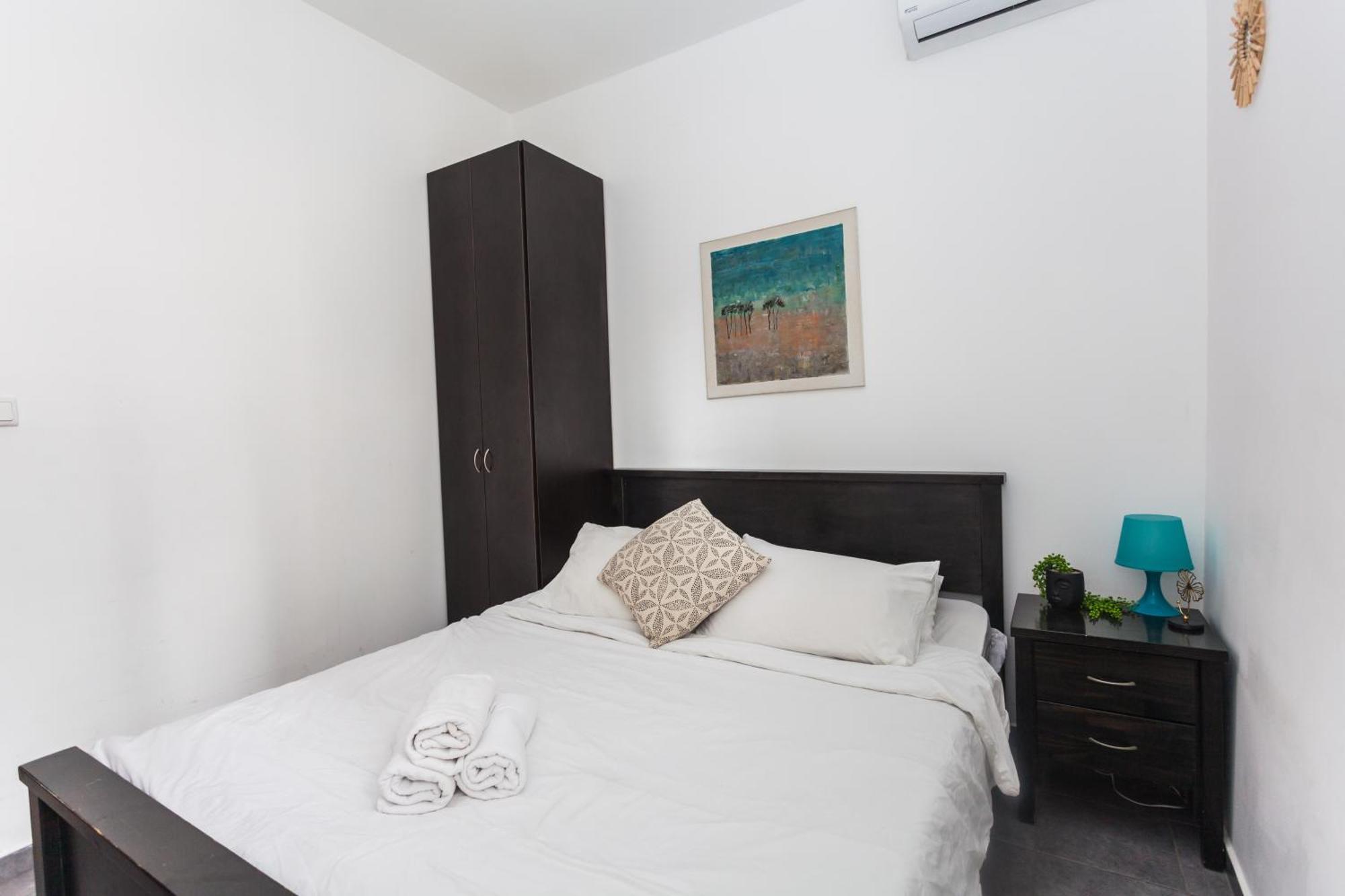 Miraks Harav Kuk Apartment Tel Aviv Exterior foto