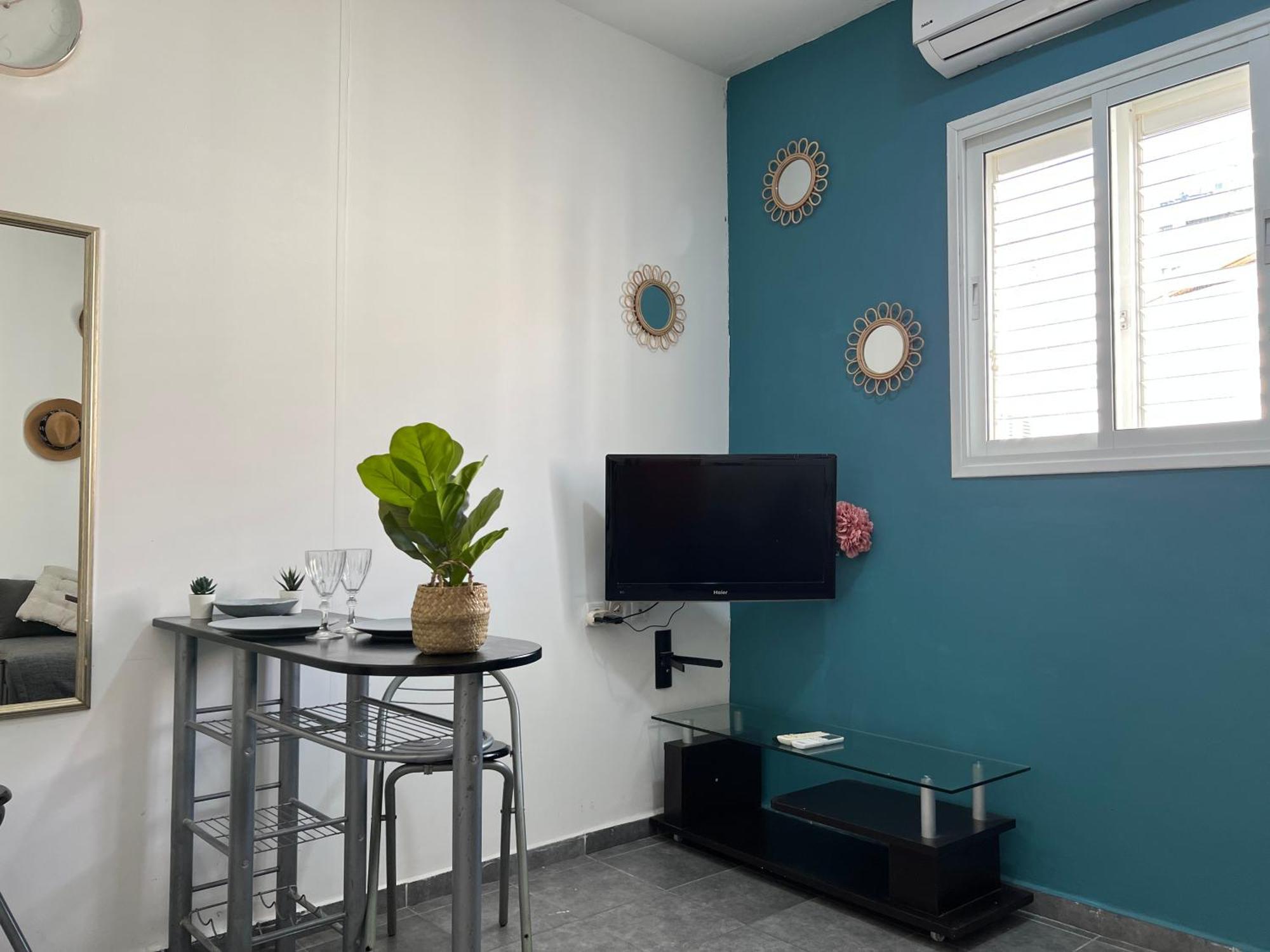 Miraks Harav Kuk Apartment Tel Aviv Exterior foto