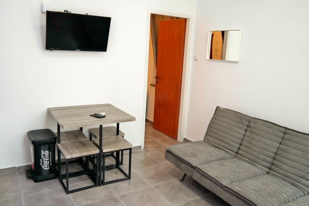 Miraks Harav Kuk Apartment Tel Aviv Exterior foto